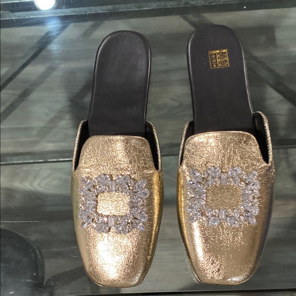 Do not know brand Shoes - Elegant Gold Women's Slip-On Shoes